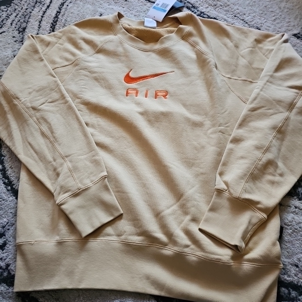 Nike Men’s Cream Crewneck Sweatshirt with Orange Swoosh Medium NWT